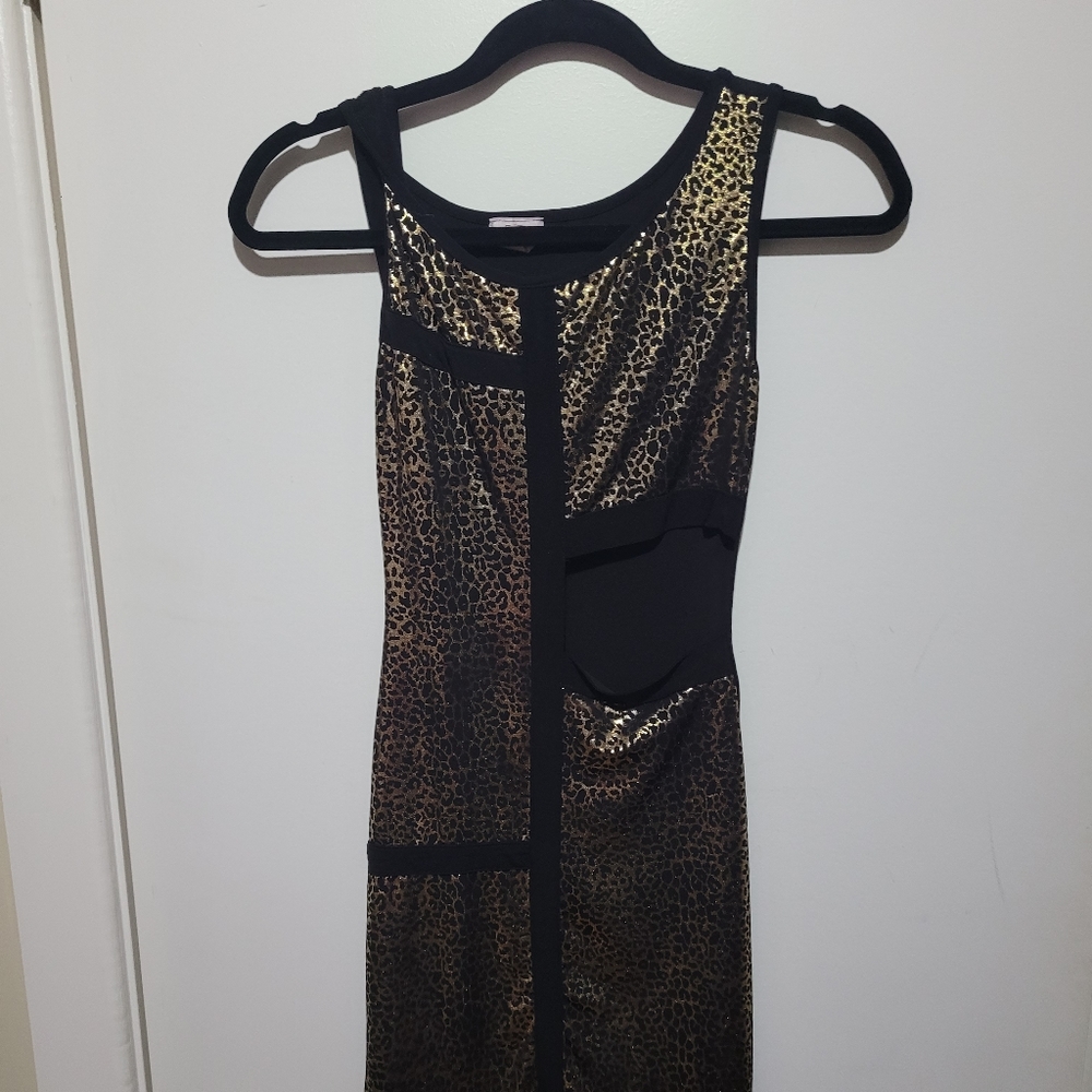 Club dress - Picture 2 of 2